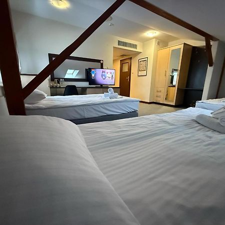 Magiczna Farma Hotel Obiady Maka I Magia 잠브루프 외부 사진