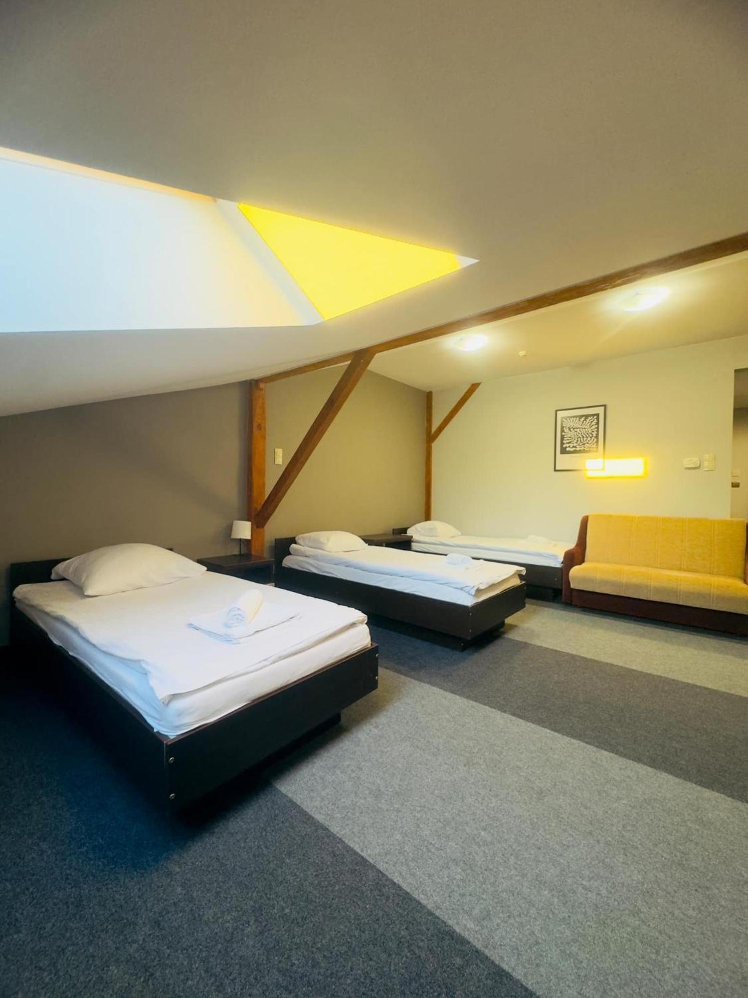 Magiczna Farma Hotel Obiady Maka I Magia 잠브루프 외부 사진