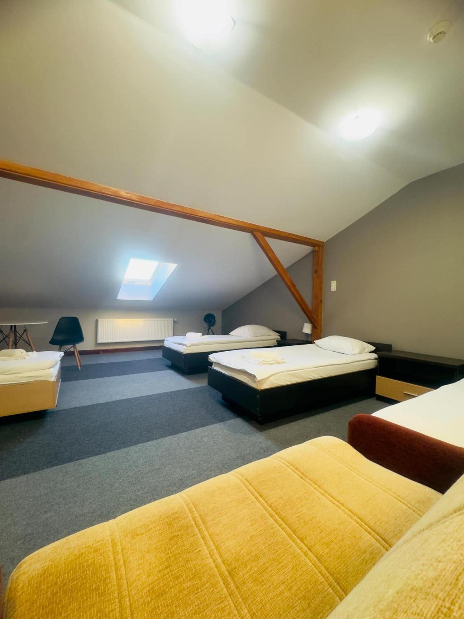 Magiczna Farma Hotel Obiady Maka I Magia 잠브루프 외부 사진