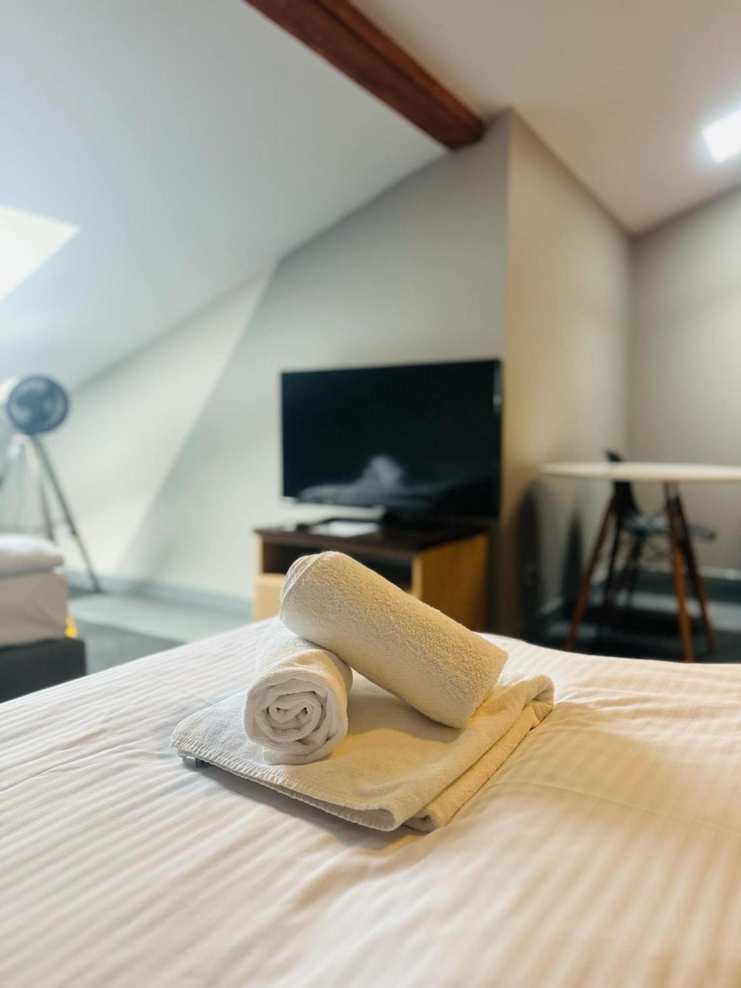Magiczna Farma Hotel Obiady Maka I Magia 잠브루프 외부 사진