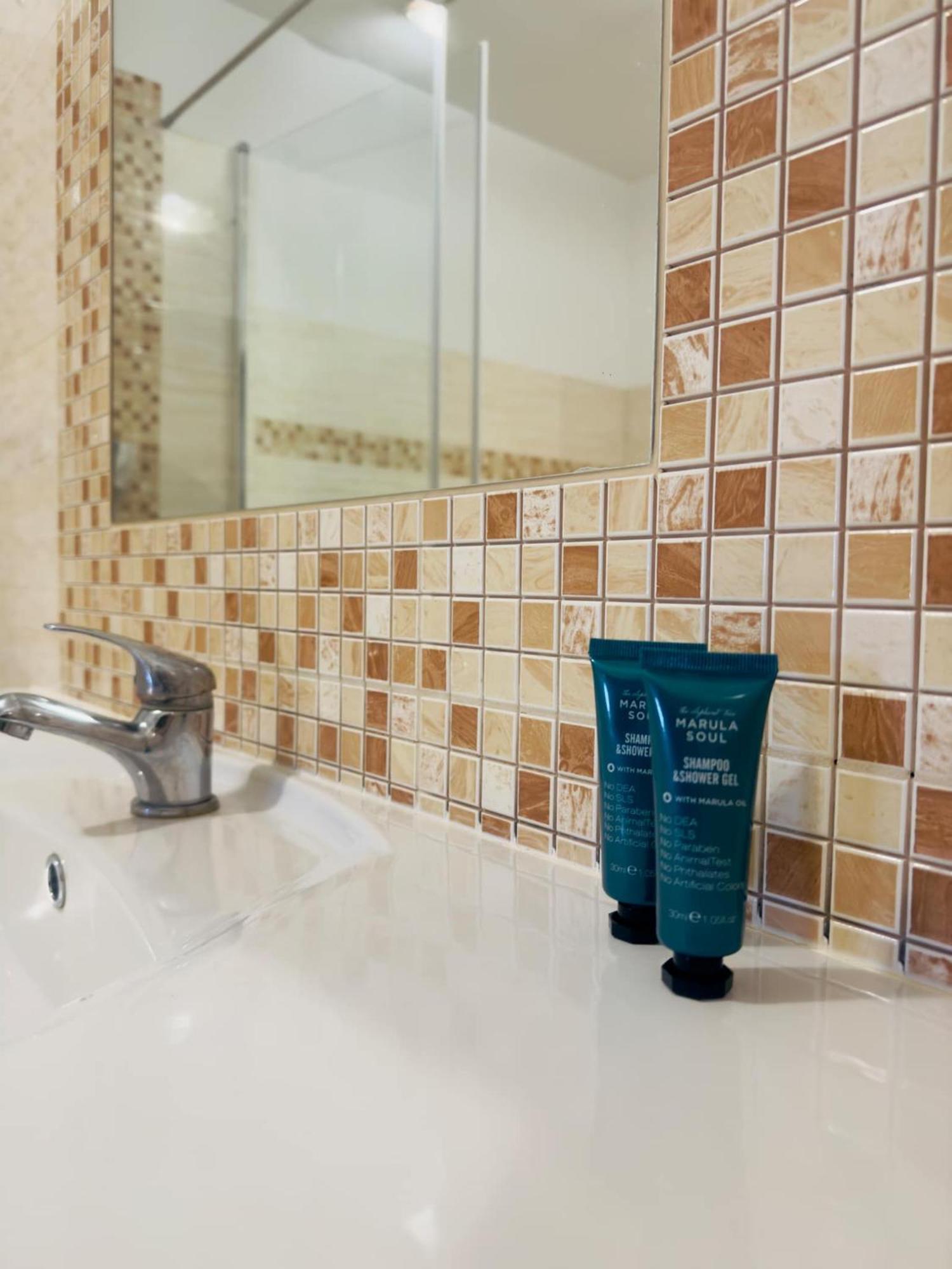 Magiczna Farma Hotel Obiady Maka I Magia 잠브루프 외부 사진