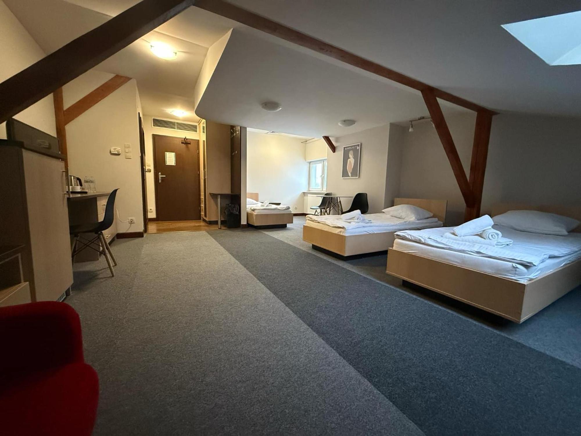 Magiczna Farma Hotel Obiady Maka I Magia 잠브루프 외부 사진