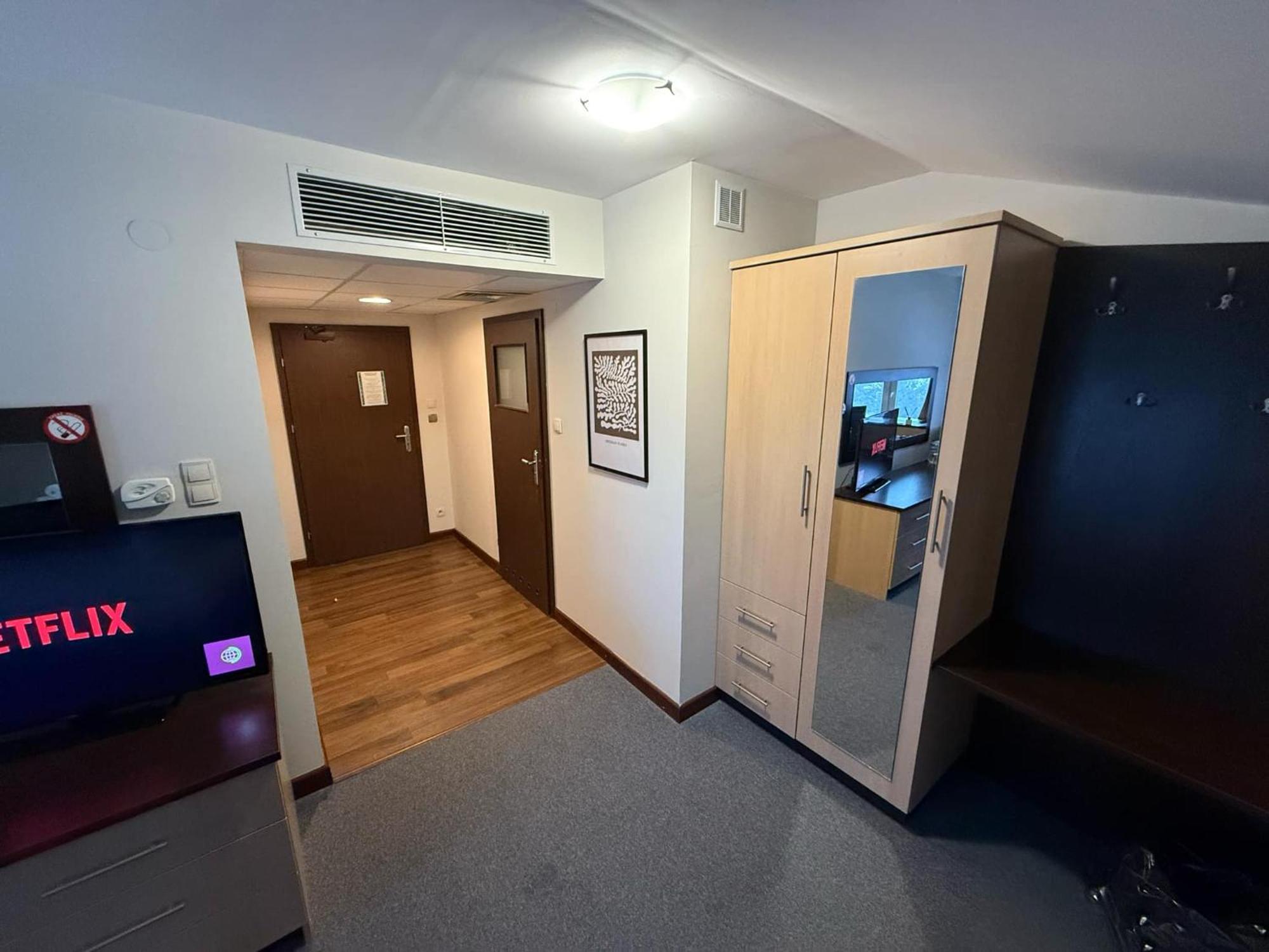 Magiczna Farma Hotel Obiady Maka I Magia 잠브루프 외부 사진